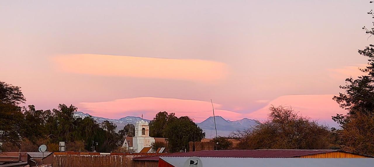 Hostal Sonchek San Pedro de Atacama Buitenkant foto